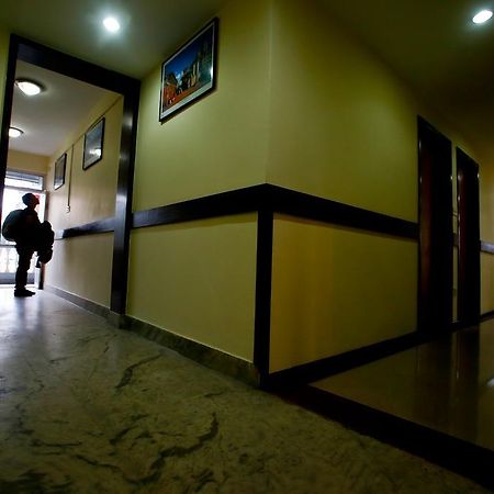 Hotel Nandini Kathmandu Buitenkant foto