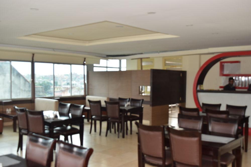 Hotel Nandini Kathmandu Buitenkant foto