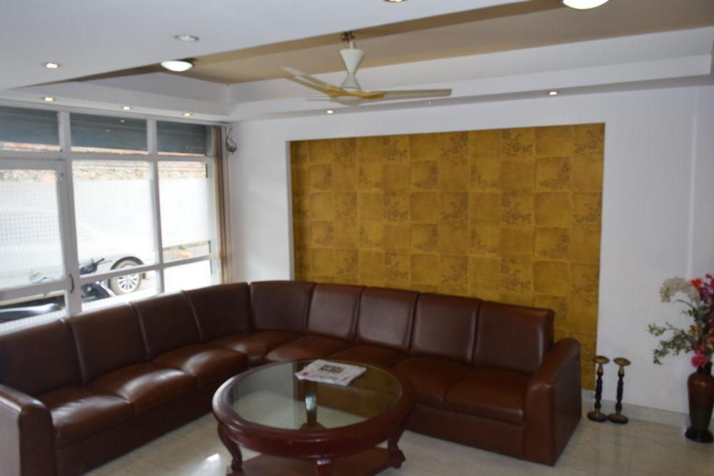 Hotel Nandini Kathmandu Buitenkant foto