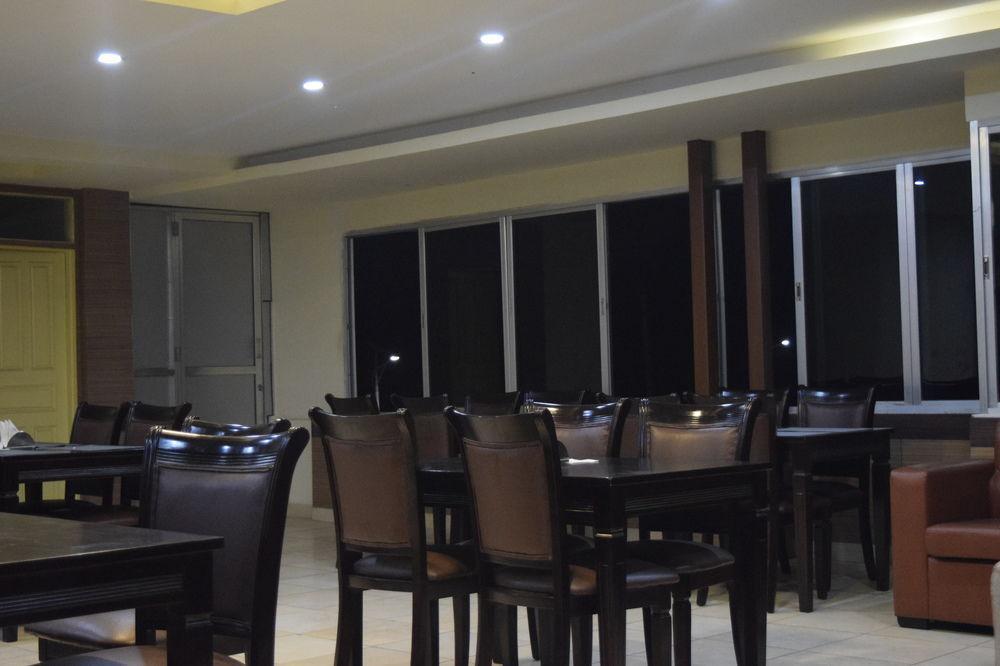 Hotel Nandini Kathmandu Buitenkant foto