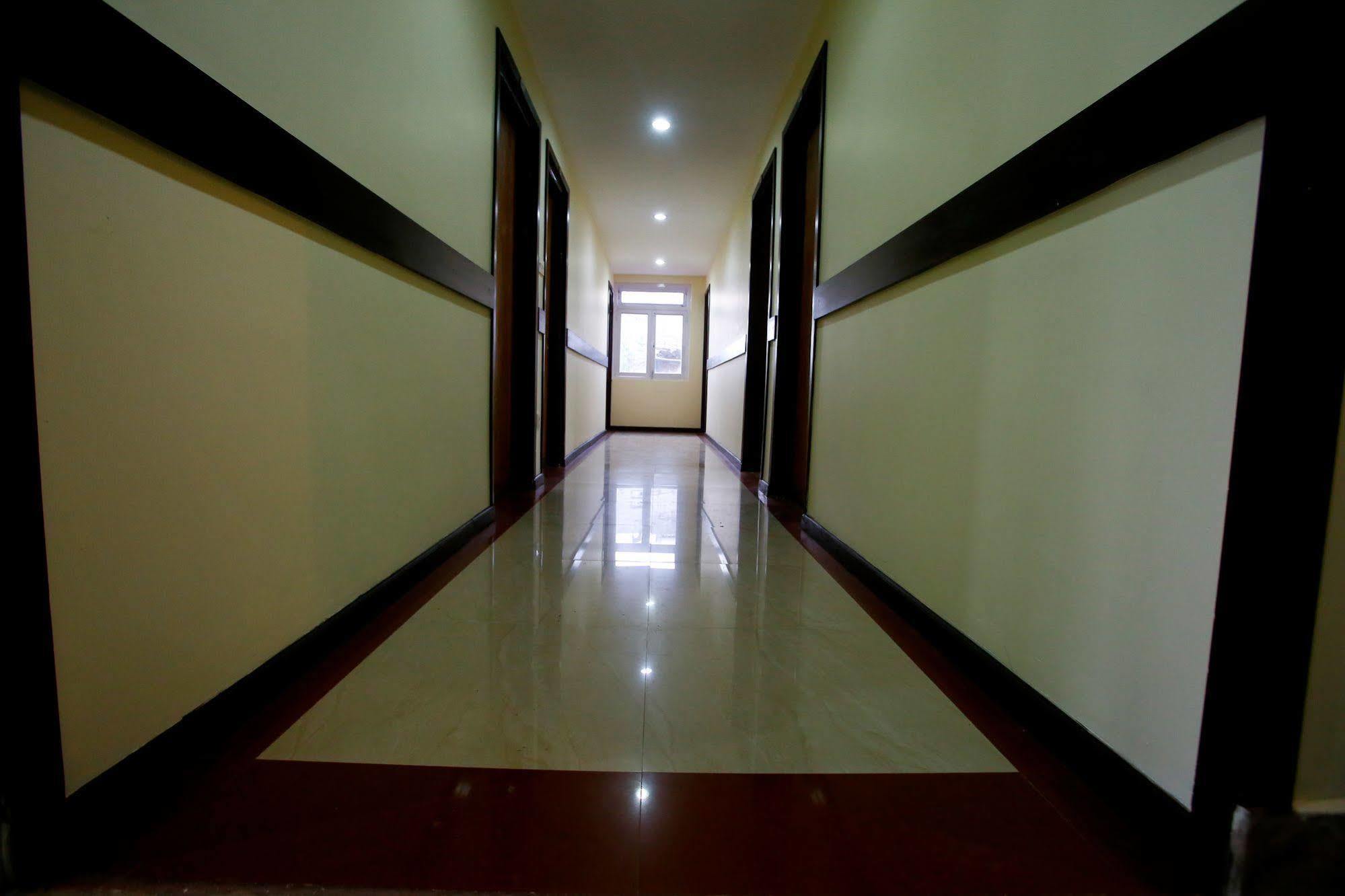 Hotel Nandini Kathmandu Buitenkant foto